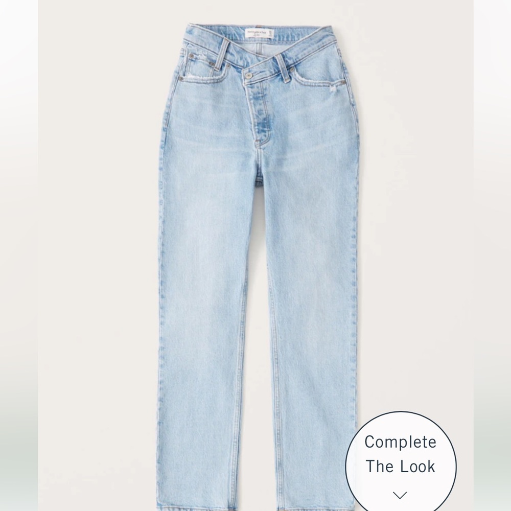 ABERCROMBIE & FITCH CURVE LOVE DAD JEANS